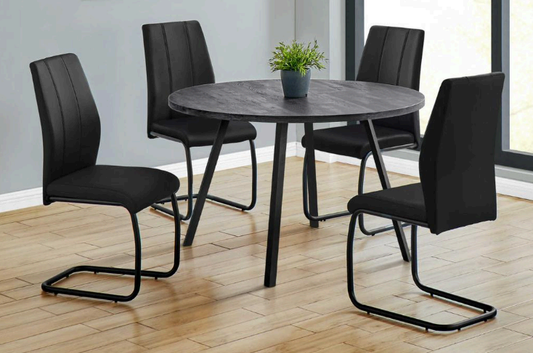 Round Dining Table with 4 chairs